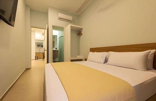 Centro Apartment | Apt with balcony in the Historic Center - Zaher G