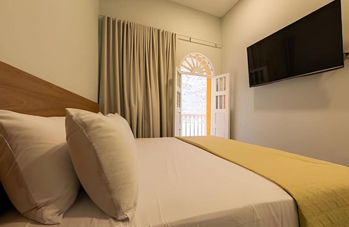 Centro Apartment | Apt with balcony in the Historic Center - Zaher G