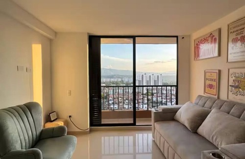 Floridablanca Apartment | Apto en Cañaveral cerca clínica Foscal+ Balcón