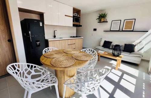Guatape Apartment | Apto full Ubicación/Plazoleta Zocalos/Plaza Ppal.