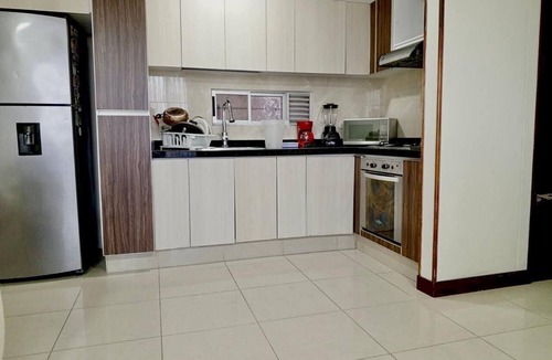Cali Apartment | Apto Lili - Cali - Wifi - Familiar, Piscina