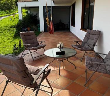 Anserma Apartment | Apto nuevo y moderno con piscina y bbq, zona rural