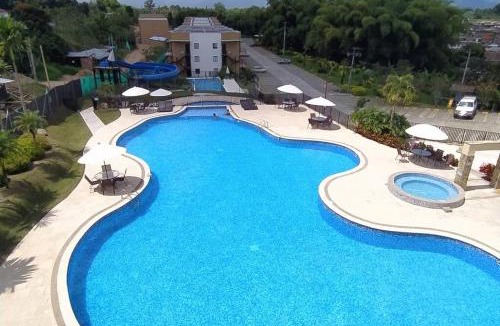 La Tebaida Apartment | APTO WIFI+ AIRE AC +PISCINAS +JACUZZI +TOBOGAN+BBQ