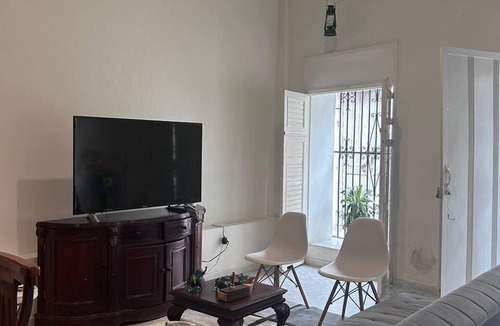 Cartagena Walled City Bed & Breakfast | Art Gallery House