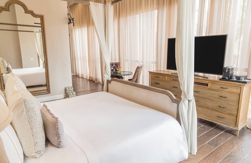 Cartagena Walled City Hotel | Bastión Luxury Hotel