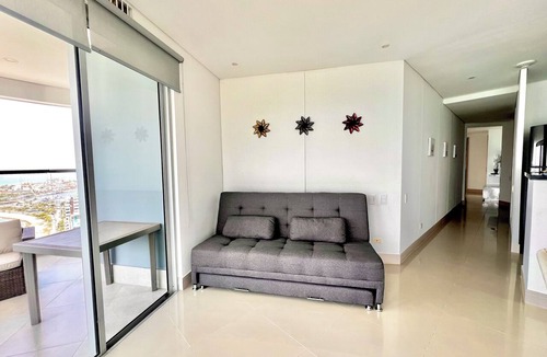 Bocagrande Apartment | Beachfront Apartment in Cartagena: 3 Bedroom Comfort and Style