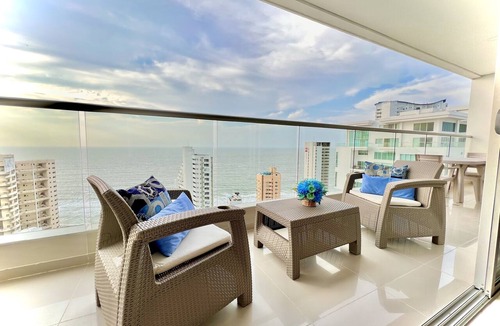 Torices Apartment | Beautiful ocean view, 5 minutes from the historic center and the AirPort.