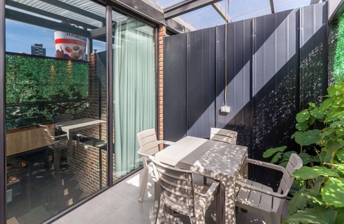 Zona Rosa Apartment | Blok Living