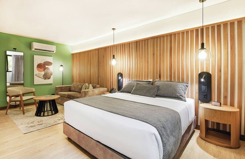 Los Naranjos Hotel | Blues Suites Medellin
