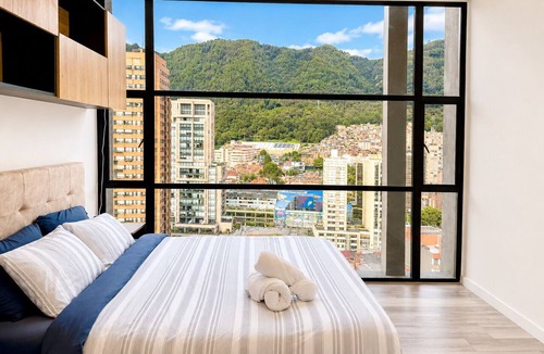 Centro International Apartment | Bogota Skyline - High Floor - 180° View