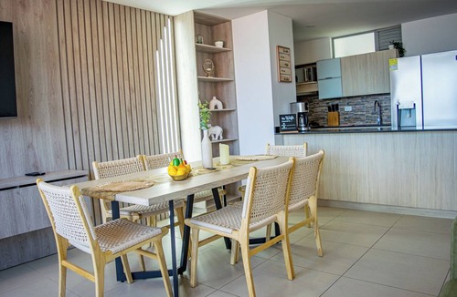 El Poblado Apartment | Brand New Luxury Apartment with Incredible Views!