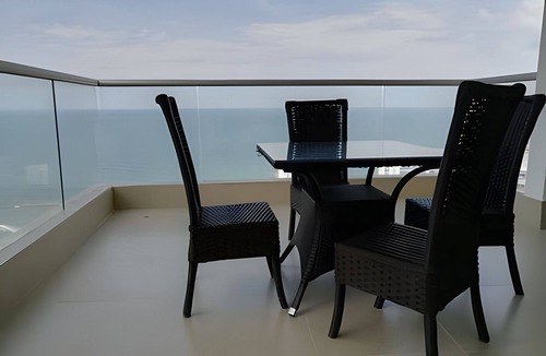 El Laguito Apartment | Breathtaking view in the best neighborhood!