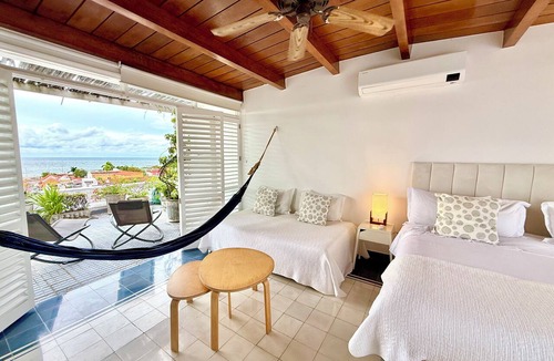 Centro Apartment | by Calamari.Homes - Plaza de Bolivar - Sea View - Walled City