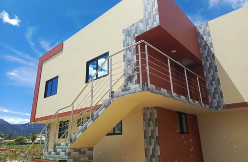 Duitama House | Cómoda y moderna casa en los campos de Boyacá - Colombia