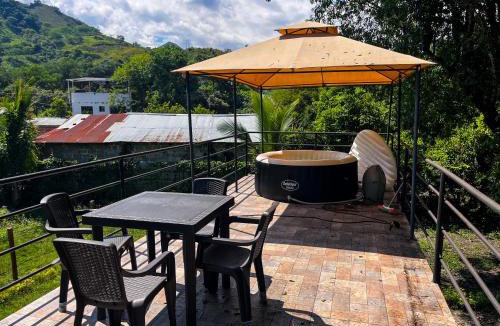 Utica House | Cabaña de campo la MariaCa