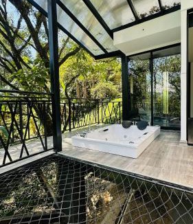 Moniquira Resort | Cabaña Guadalajara Glamping