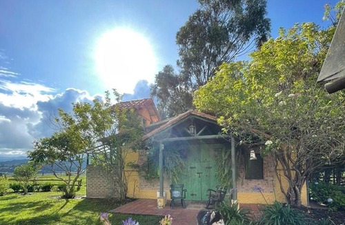 Guatavita Apartment | Cabaña "La Capilla en la montaña" Colombia Guatavita