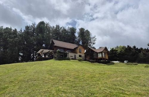Choconta House | Cabaña Primavera con vista a la Represa del Sisga