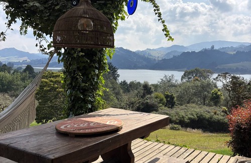 Choconta House | Cabaña Primavera con vista a la Represa del Sisga