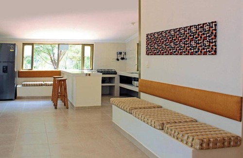 Girardot Cabin | Cabaña Serrania