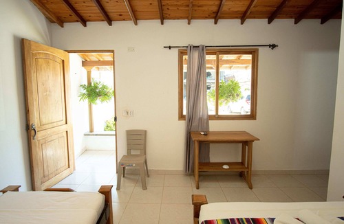 Covenas Hotel | Cabaña Triple En Coveñas Cerca A La Playa