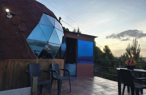 Tota Hotel | Camping centauro, desayuno incluído Cuenta con jacuzzi Balcon, fogata