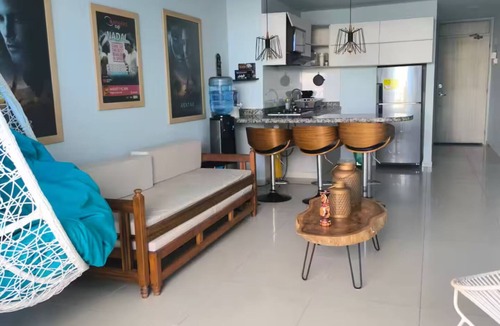 El Laguito Apartment | CARTAGENA-Vista al Laguito 🌅 | Remodeled | VRBO Ready | Steps from the beach.