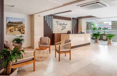 Bocagrande Apartment | Cartagena Vibes Rooftop pool Beach access Fine dining Shopping Couples Business travelers Medical guests