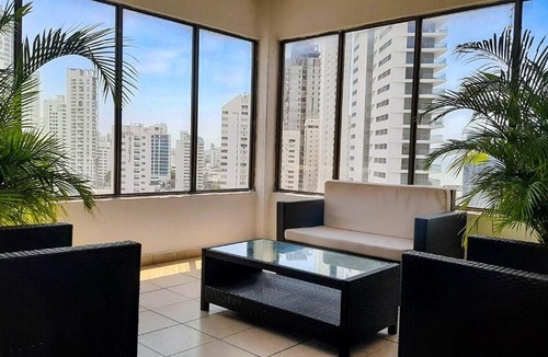 Bocagrande Apartment | Cartagena Vibes Rooftop pool Beach access Fine dining Shopping Couples Business travelers Medical guests