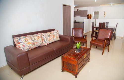 Jamundi Apartment | Casa Blanca, Hermosa, Amplia, comoda y muy fresca