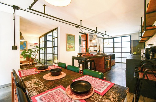 La America House | Casa Bolivar by Wynwood House