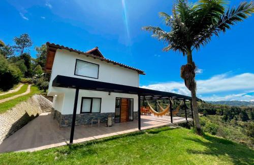 Guarne Apartment | Casa campestre guarne