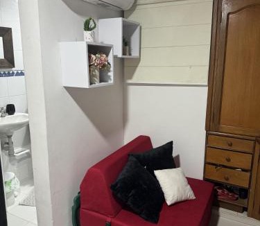 Pie de Popa House | Casa central popa