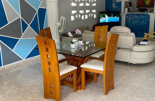 Narino House | CASA CONFORTABLE PARA 20 PERSONAS