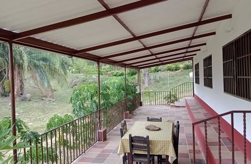 La Mesa House | CASA DE CAMPO PRIVADA CON PISCINA