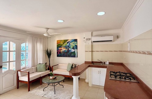 La Boquilla House | Casa Dimares | Private villa for 23 guests with a pool, 1 minute from the beach