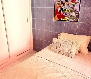 Urbanizacion Eliana Hostel | Casa Guayabal hostal& cocina
