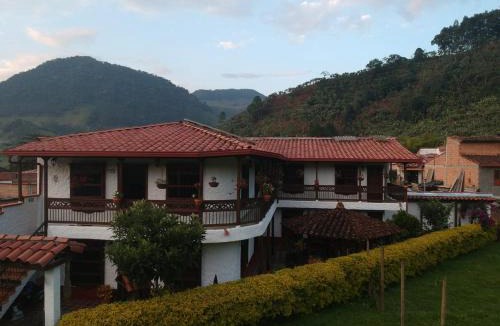 Jardin House | Casa Hotel Portón Campestre