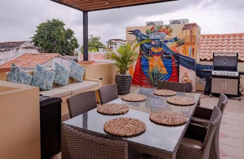 Cartagena Walled City House | Casa Maguey – Tropical Refuge in the Heart of Cartagena