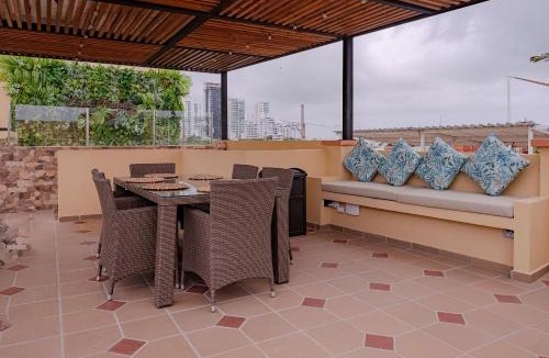 Cartagena Walled City House | Casa Maguey – Tropical Refuge in the Heart of Cartagena