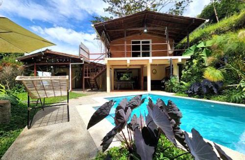 Girardota House | Casa Nutabe - Casa de Campo en Girardota cerca a Medellín