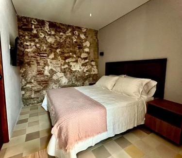 Cartagena Walled City House | Casa Pozo del Carretero