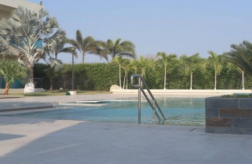 Punta Canoas Ski Chalet | Casa Quinta Puertas del Viento, with a beautiful view of the city of Cartagena