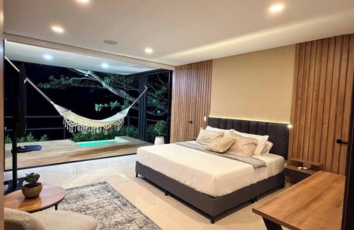 Pereira House | Casa Samay, entre aves y árboles, 4pax, jacuzzi.