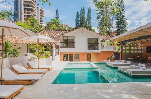 El Poblado House | Casa Tequila
