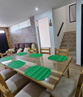 Fusagasuga House | Casa vacacional Estadía Primaveral