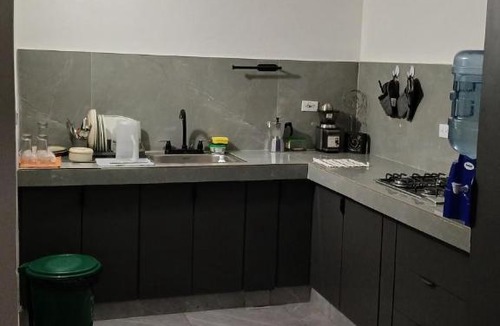 San Jose de Cucuta House | Casatintbooking - Habitación con cama matrimonial
