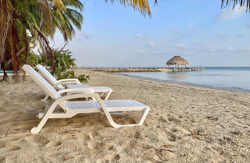 San Onofre House | Casita Caribe en reserva natural, playa privada, kayaks, wifi, aire acondicionado
