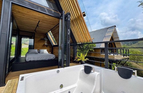 El Penol Villa | Chalets Foret Curazao