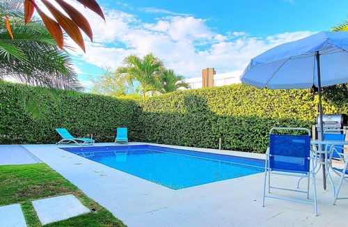 Ricaurte House | Charming HOUSE Private pool, Air Acon, Wi-fi TV